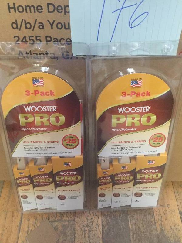 lot 176 image: Lot of 2 New Wooster Pro 3 Pack Nylonpolyester Thin Angle Sash Brush Excellent Paint Too