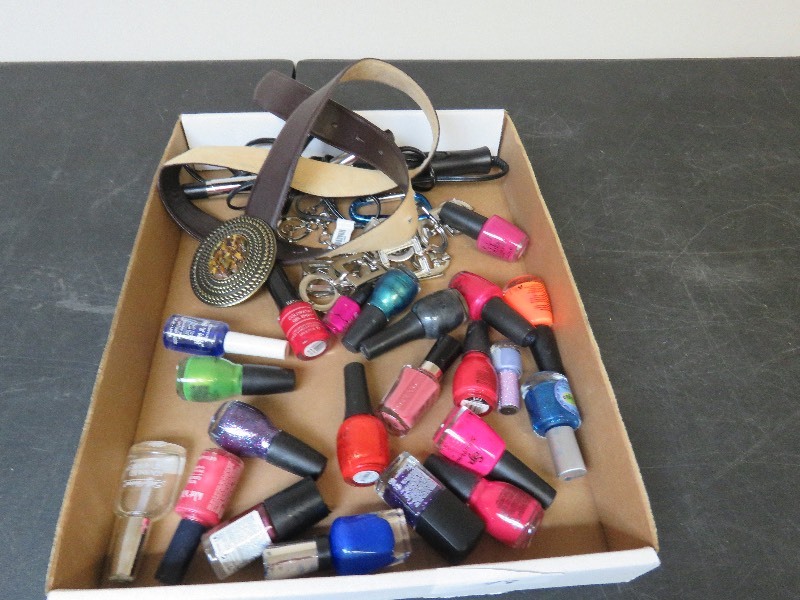 fingernail polish