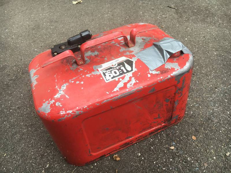 lot 10 image: Johnson Motor Gas Tank
