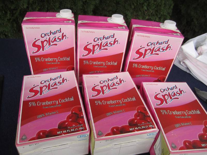 6 46 oz Orchard splash 5 % cranberr...
