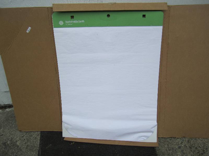 lot 64 image: 3 easel paper pads, 27 x 32...