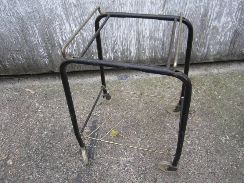 lot 103 image: Vintage metal rack on wheels, 13 x ...