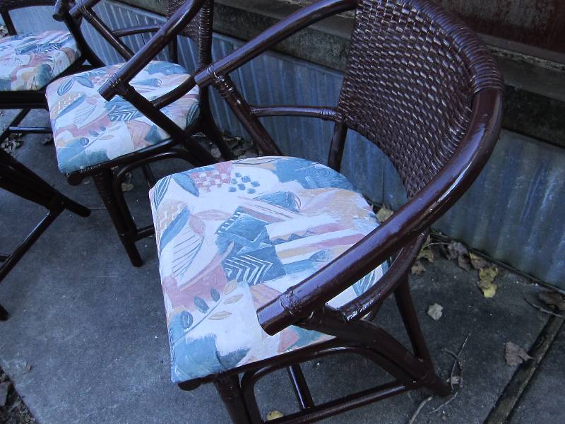 lot 104 image: 4 Wood frame upholstered chairs...