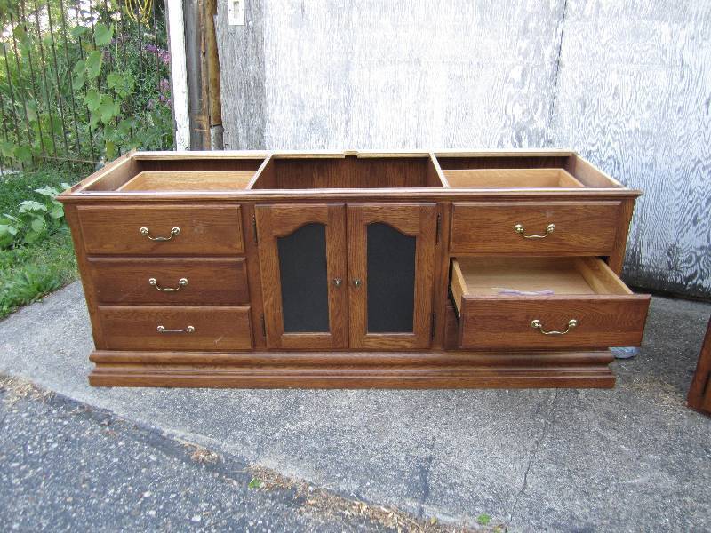 lot 15 image: All wood custom built entertainment...