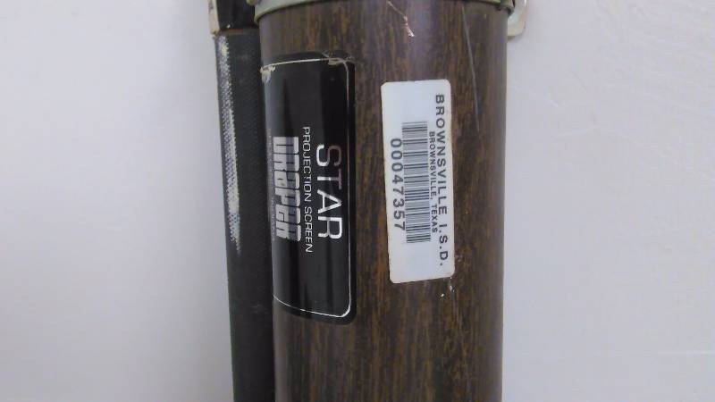 lot 20 image: Star Projection Screen by Draper (Brown) #1