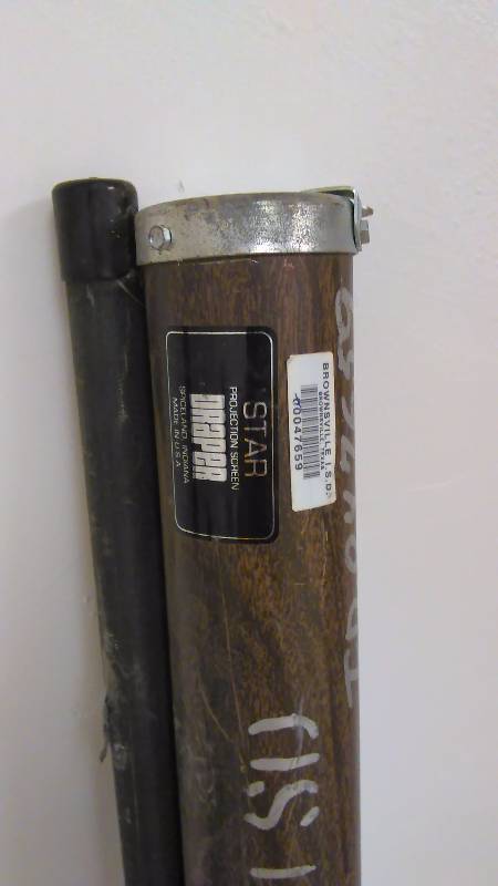 lot 21 image: Star Projection Screen by Draper (Brown) #3