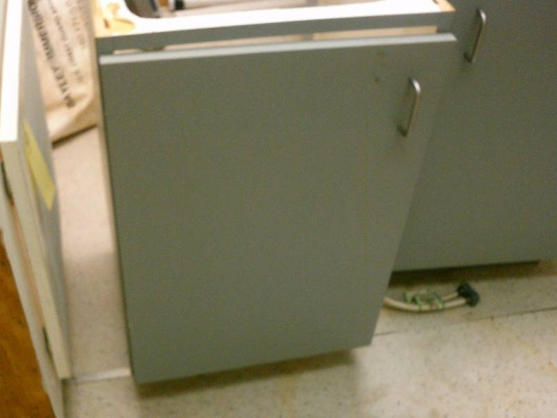 lot 31 image: Base cabinet, single door, Blue Grey #1