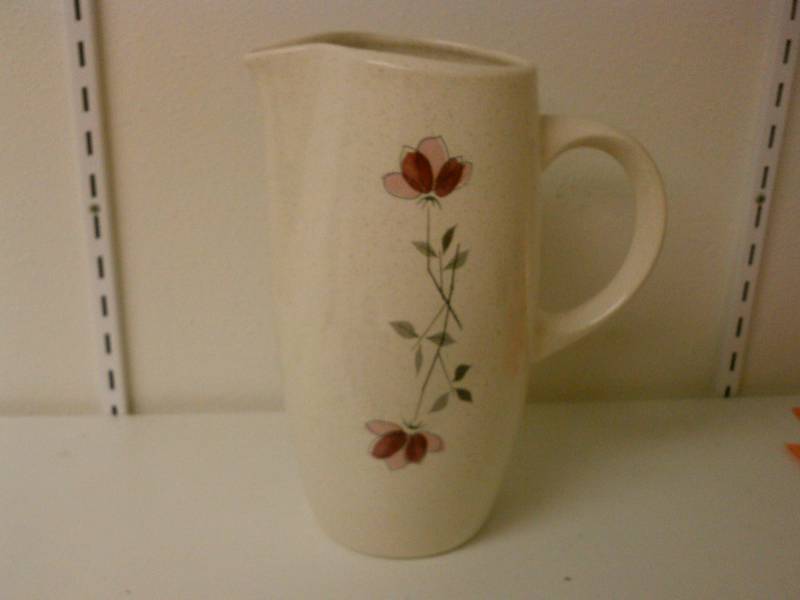 lot 79 image: Gladding McBean and Co Ceramic beverage pitcher