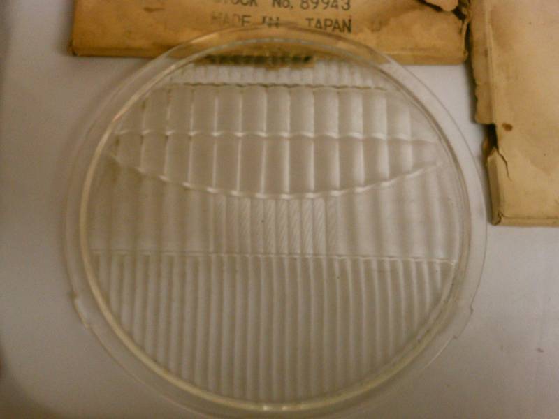 lot 154 image: Vintage Headlight Lens, NOS lot of 2