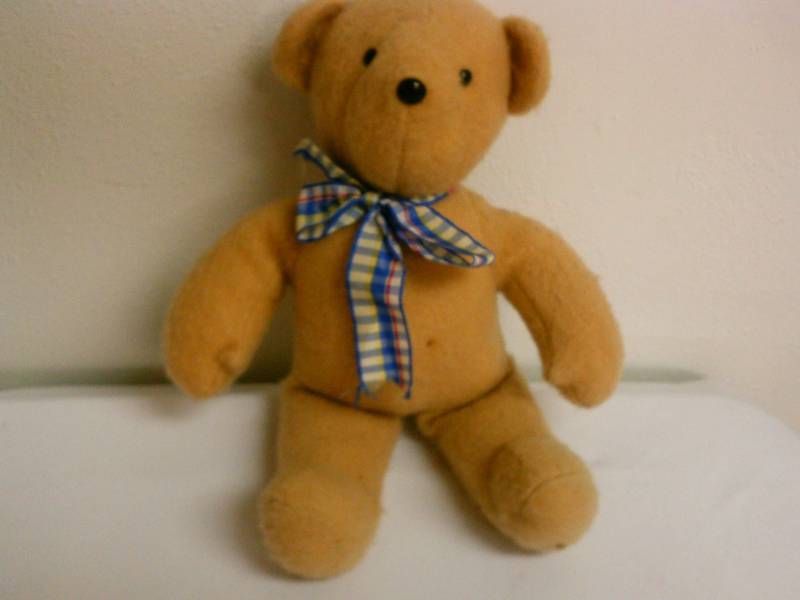 lot 168 image: 1984 VINTAGE NORTH AMERICAN BEAR