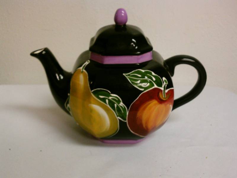 lot 186 image: Black Floral Tea Pot with fruit (apple, grapes, pear)