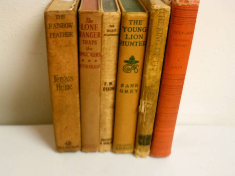 lot 191 image: Antique Books This is a lot of 6 books Copyright range from 1898 - 1947