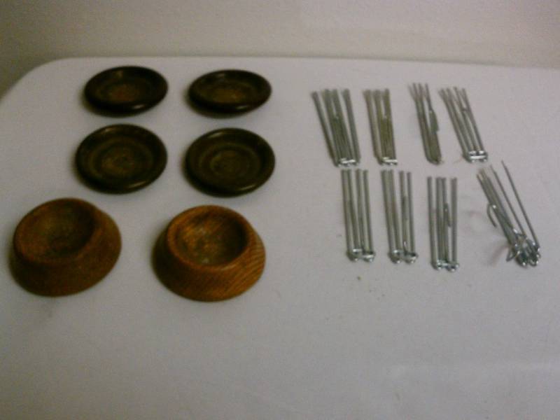 lot 227 image: Furniture floor guards