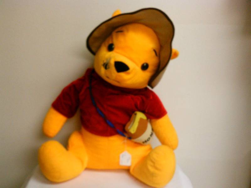 lot 232 image: Winnie the Pooh 21 tall