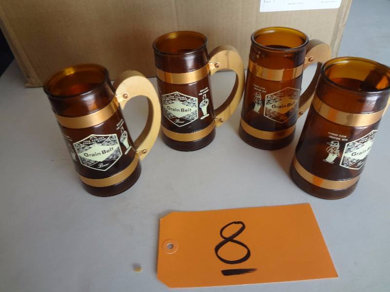 lot 8 image: (4) Grain Belt Wood Handled Mugs