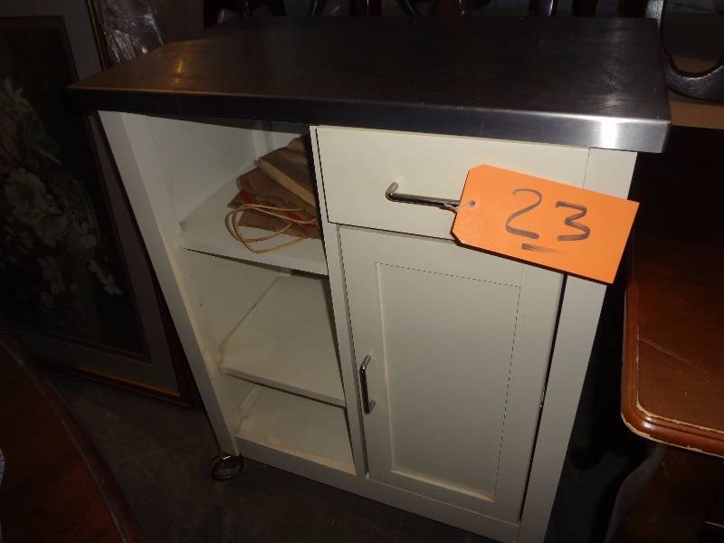 lot 23 image: Rolling Pantry Cabinet