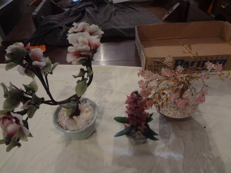 lot 55 image: (3) StoneGlass Jade Trees