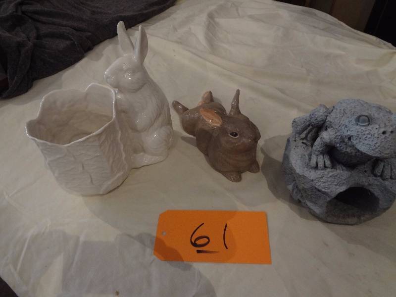 lot 61 image: I Hate Wabbits