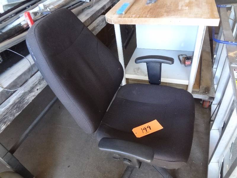 lot 199 image: Office Chair