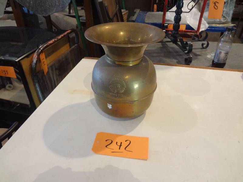 lot 242 image: Large Brass Spittoon