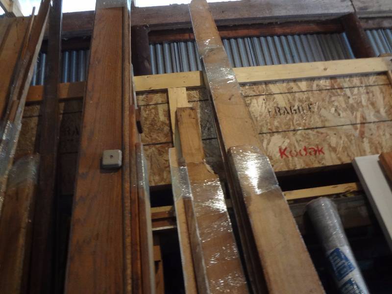 lot 251 image: Lot of Victorian Clear Oak trim