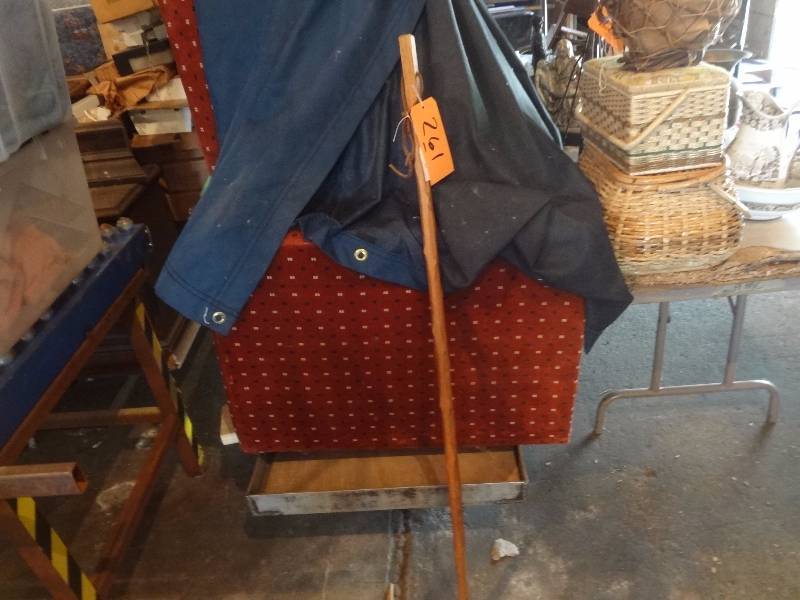 lot 261 image: Hamms Walking Stick