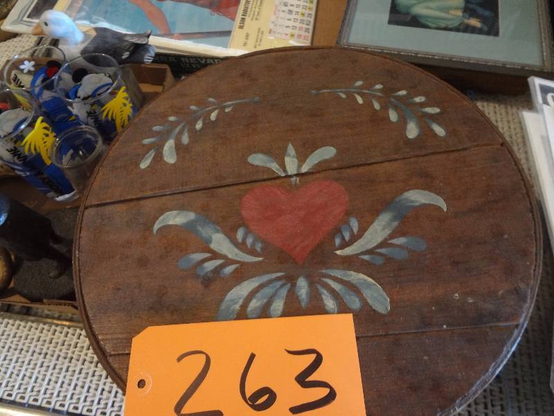 lot 263 image: Rose malled Wooden Box
