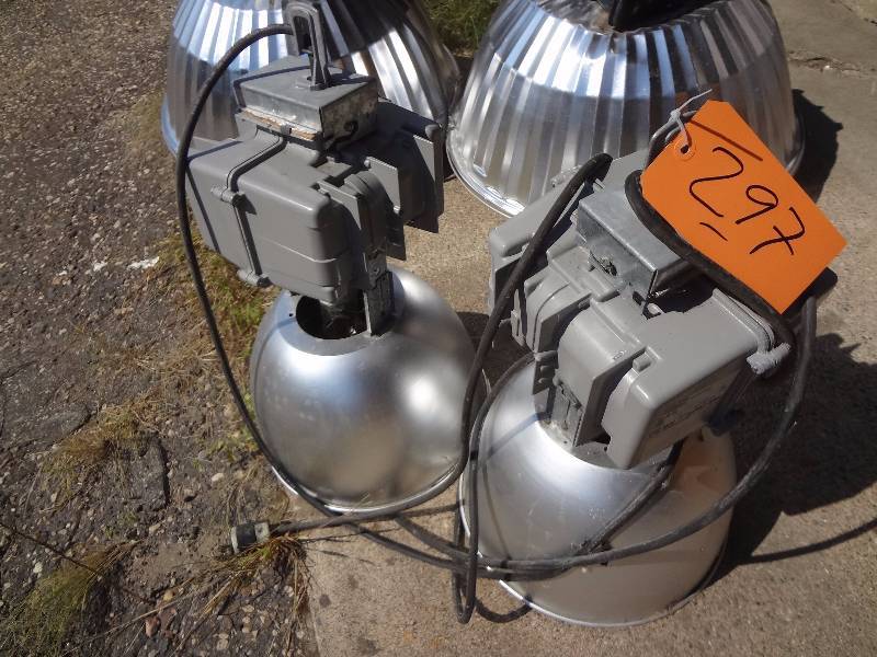 lot 297 image: Pair of Industrial Lights