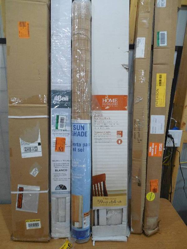 WINDOW BLIND  SHADE LOT