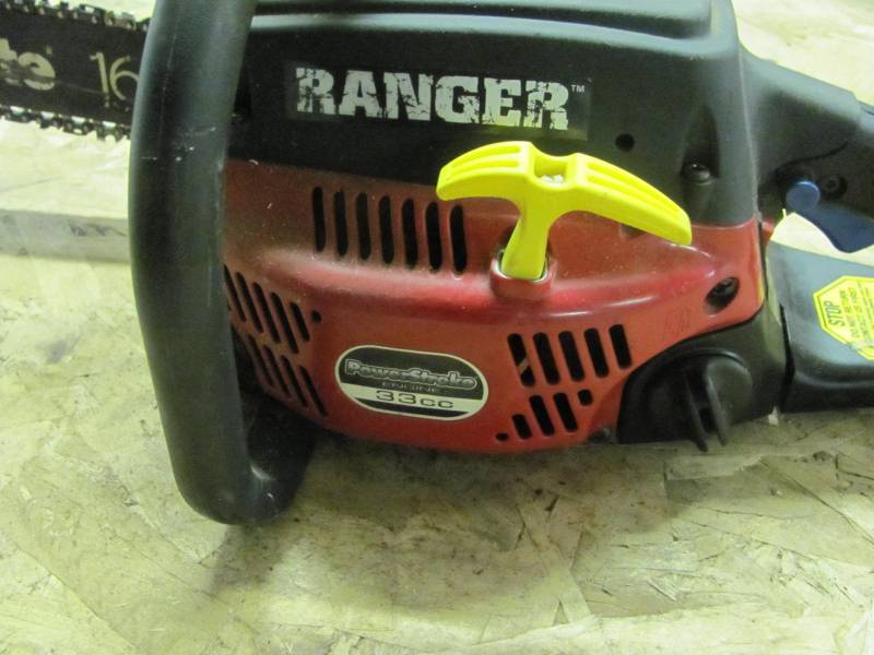 lot 44 image: Homelite 16 Chain Saw