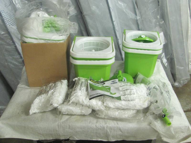 lot 95 image: Lot of 3 Big Boss InstaMops