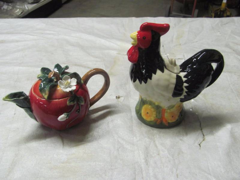 lot 140 image: Brand New Decorative Tea Pot Lot