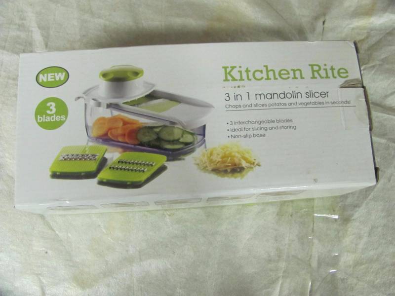 lot 154 image: Brand New Kitchen Rite 3 in 1 Mandolin Slicer