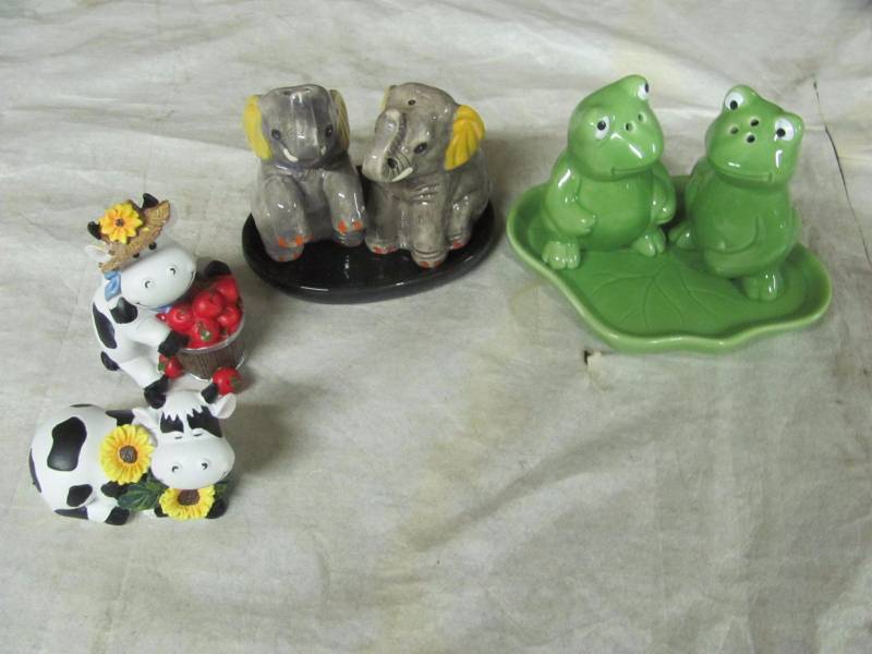 lot 164 image: Brand New Kitchen Decorations Lot