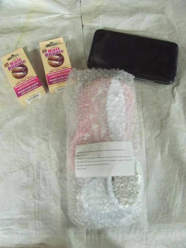 lot 195 image: Brand New Pedicure System & Wallet Lot