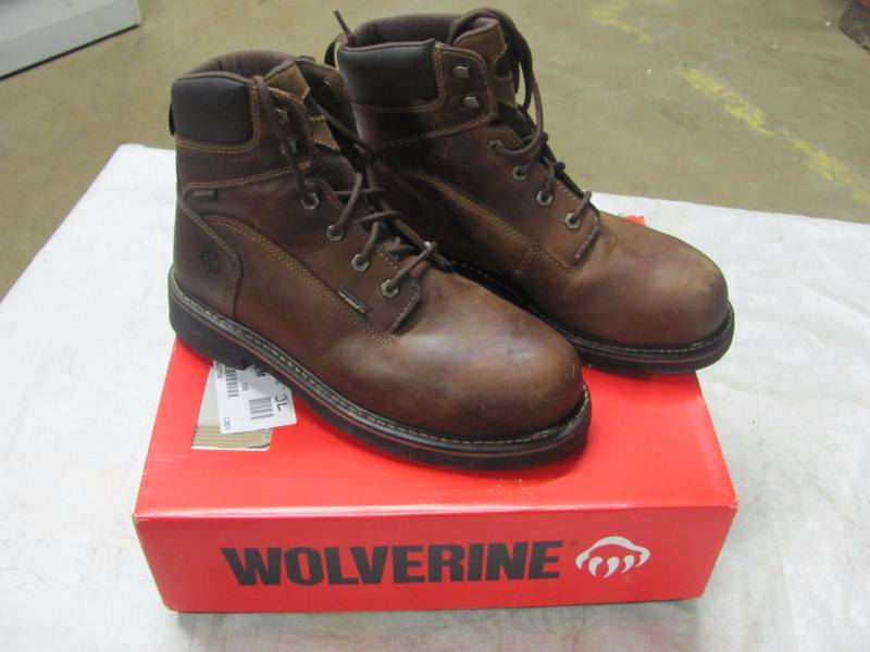 lot 220 image: Wolverine Mens Brek Steel Toe Waterproof Workboots Size 10.5
