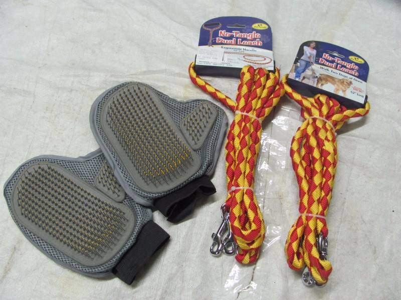 lot 236 image: Brand New Dog Supply Lot