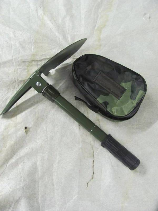 lot 289 image: Brand New 4 in 1 Folding Camping Shovel with Built in Compass
