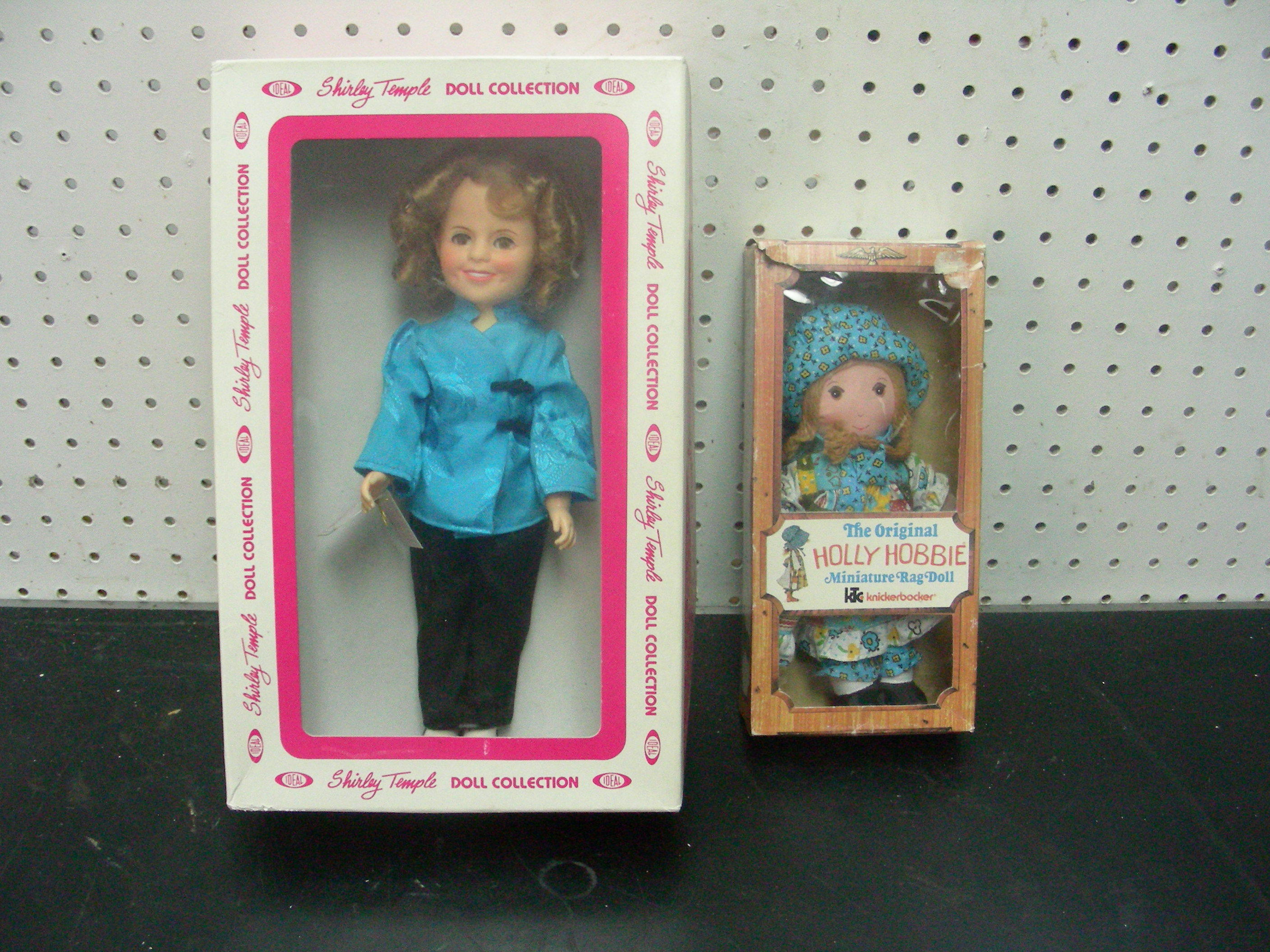 lot 21 image: Vintage NIB Ideal Shirley Temple, and Holly Hobbie Dolls
