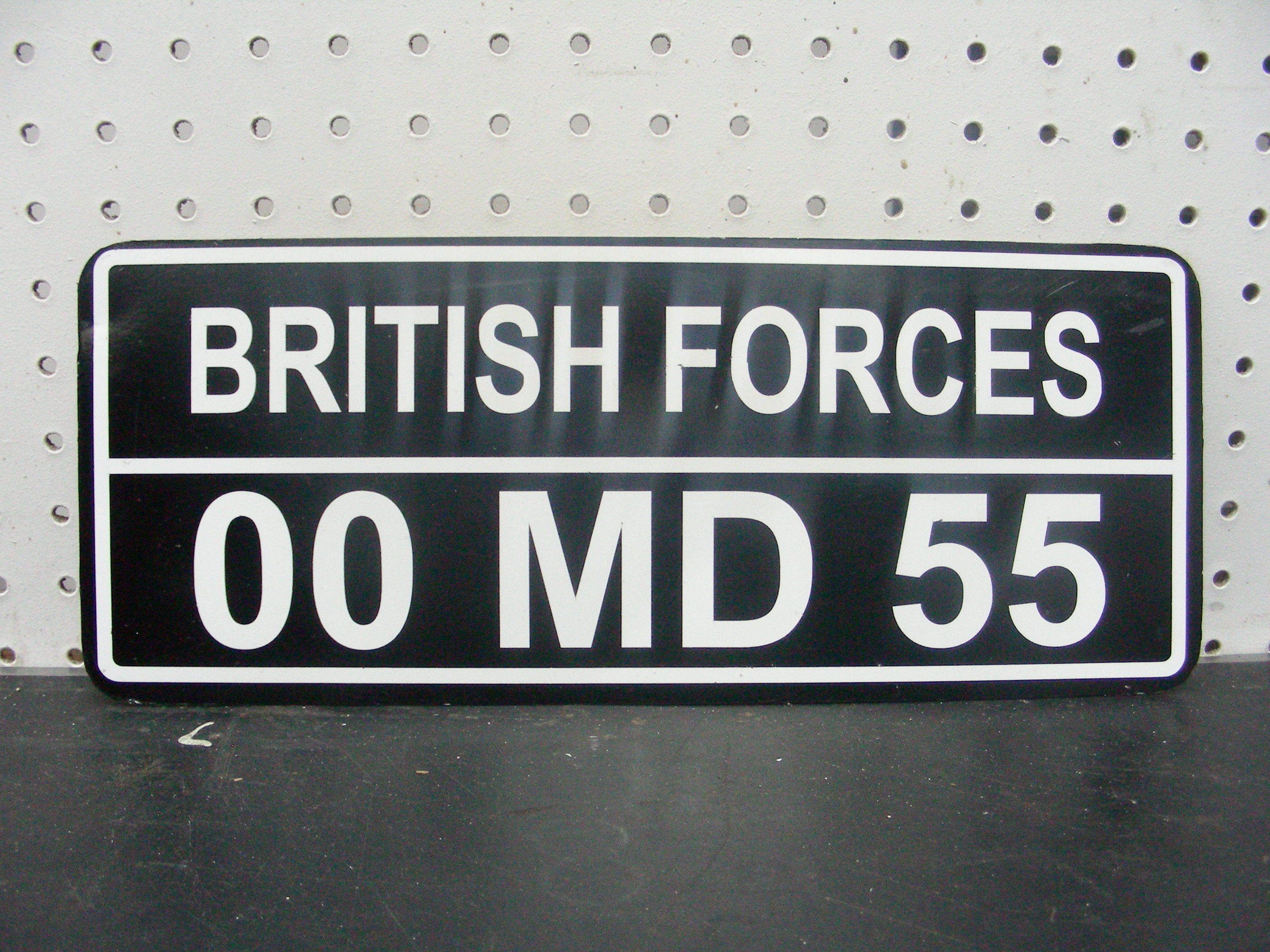 lot 25 image: Metal British Forces License PlateSign