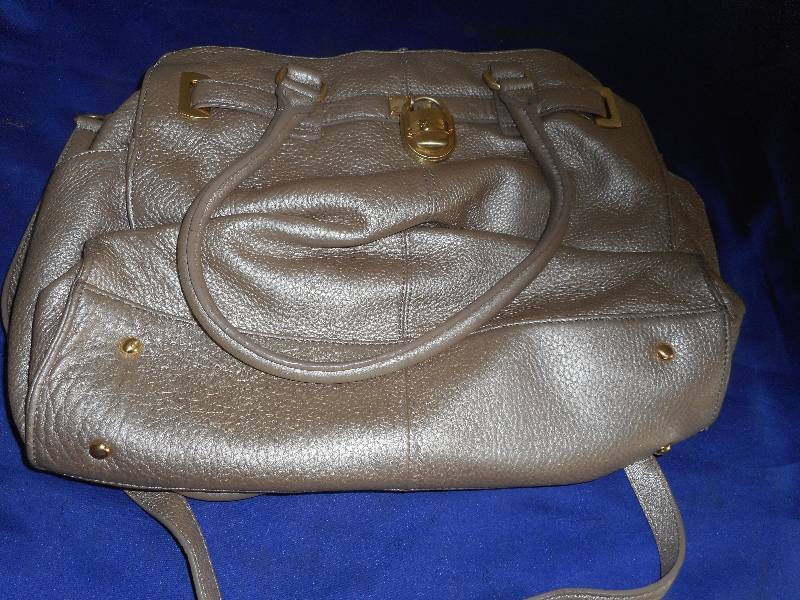 DESIGNER CALVIN KLEIN HAND BAG