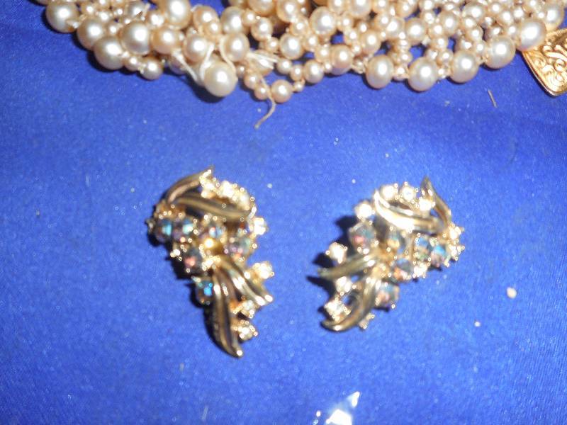 JEWLERY