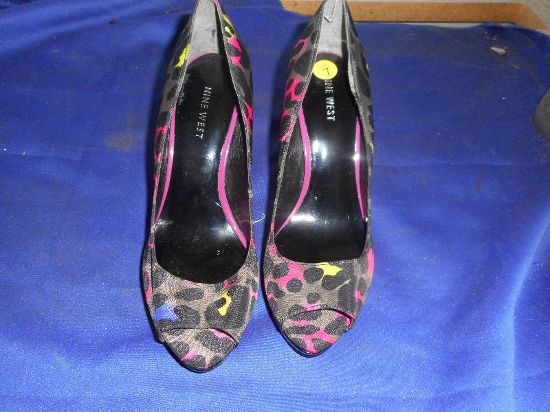 9 WEST LADYS SHOES