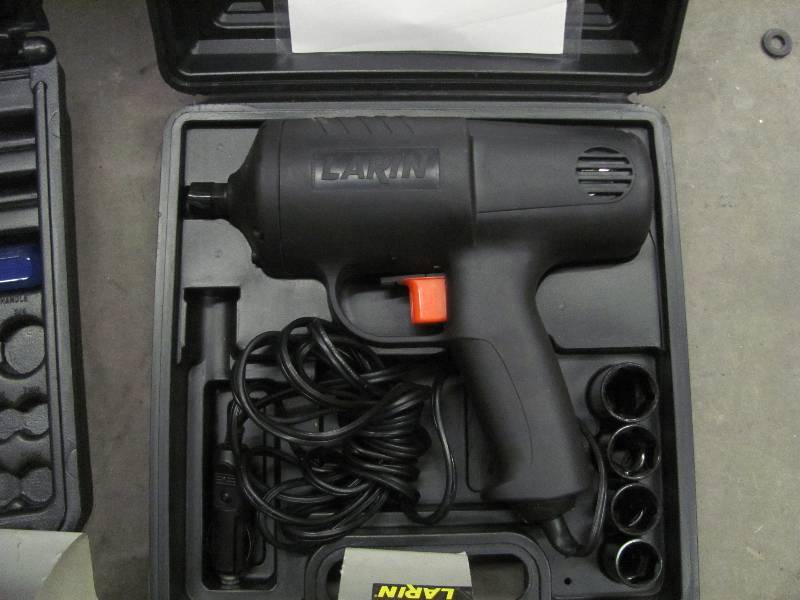 lot 46 image: Tools