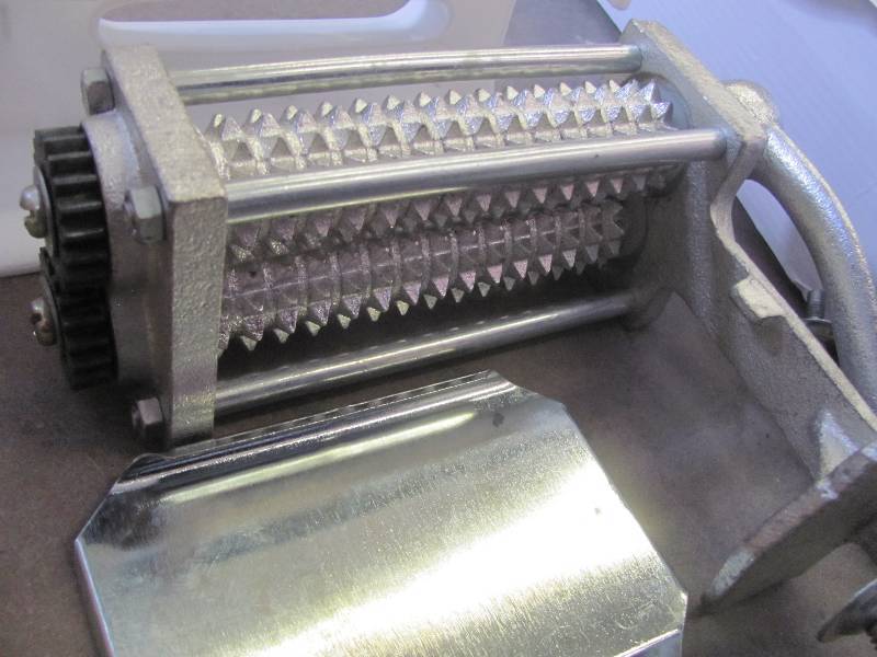 lot 81 image: Meat Tenderizers