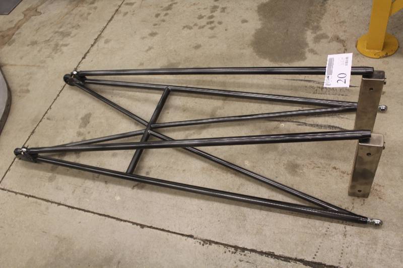 lot 20 image: Chrome Molly Wheelie bars