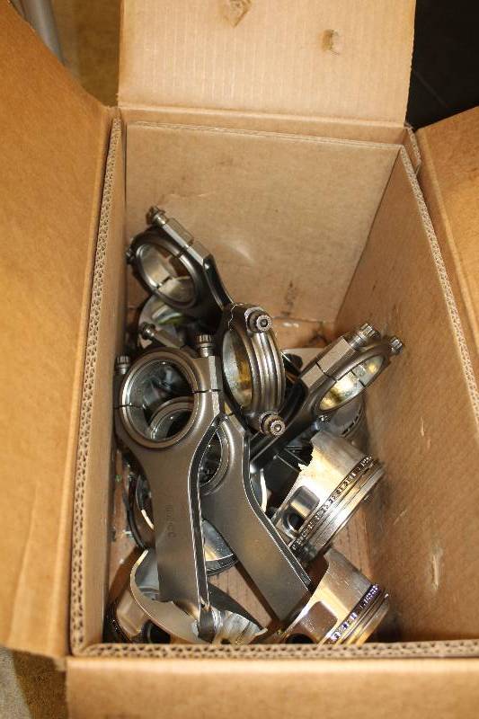 lot 87 image: Box of used racing Pistons and rods