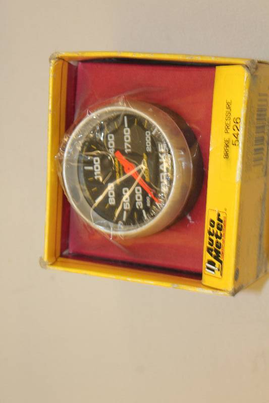 lot 78 image: New Auto Meter brake pressure gauge
