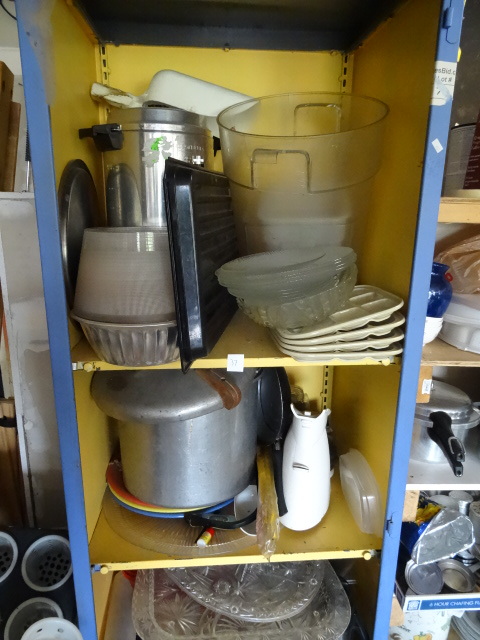 Cookware & Dishes