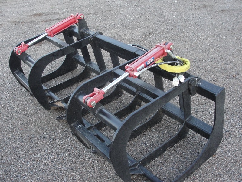 78 New WildKat Brush Grapple with twin cylinders